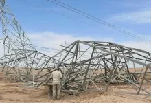 Photo of الديوانية… انقطاع الكهرباء على عفك والبدير بسبب سقوط أعمدة الطاقة