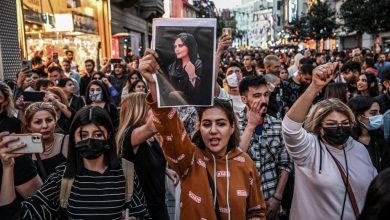 Photo of ارتفاع حصيلة قتلى مظاهرات إيران إلى 41 شخصا ورئيسي يتوعد بـ “التعامل بحزم” مع الاحتجاجات